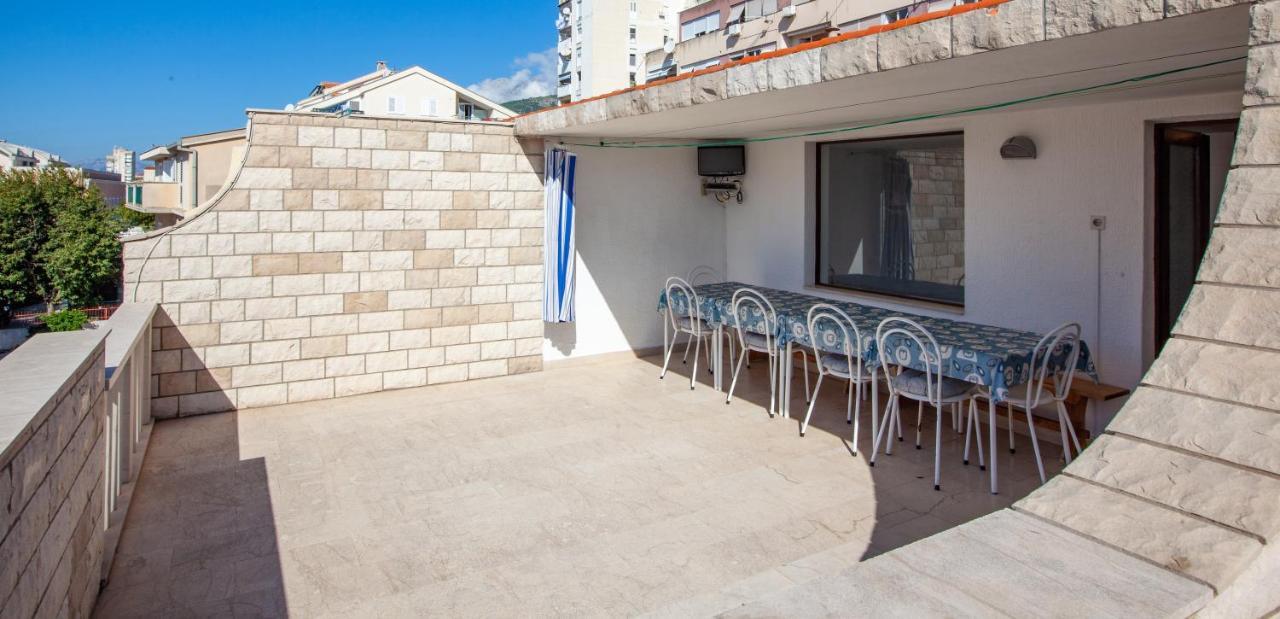 Apartmani Limun - Ivo I Dragica Simic - Makarska Eksteriør billede
